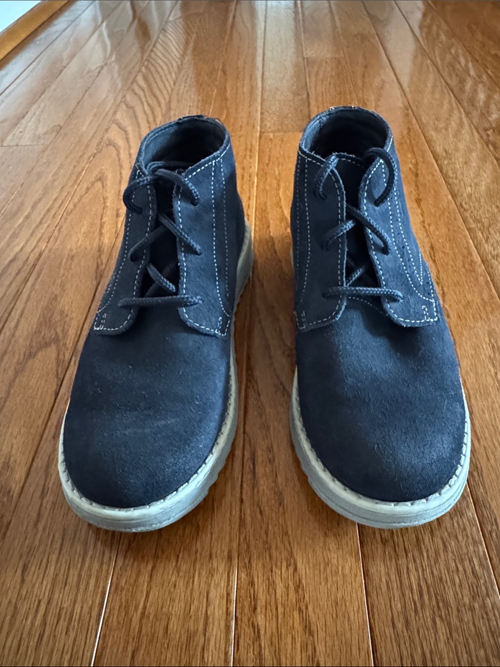 🎉Geox- Navy Suede Chukka Boots(Size 3)🎉